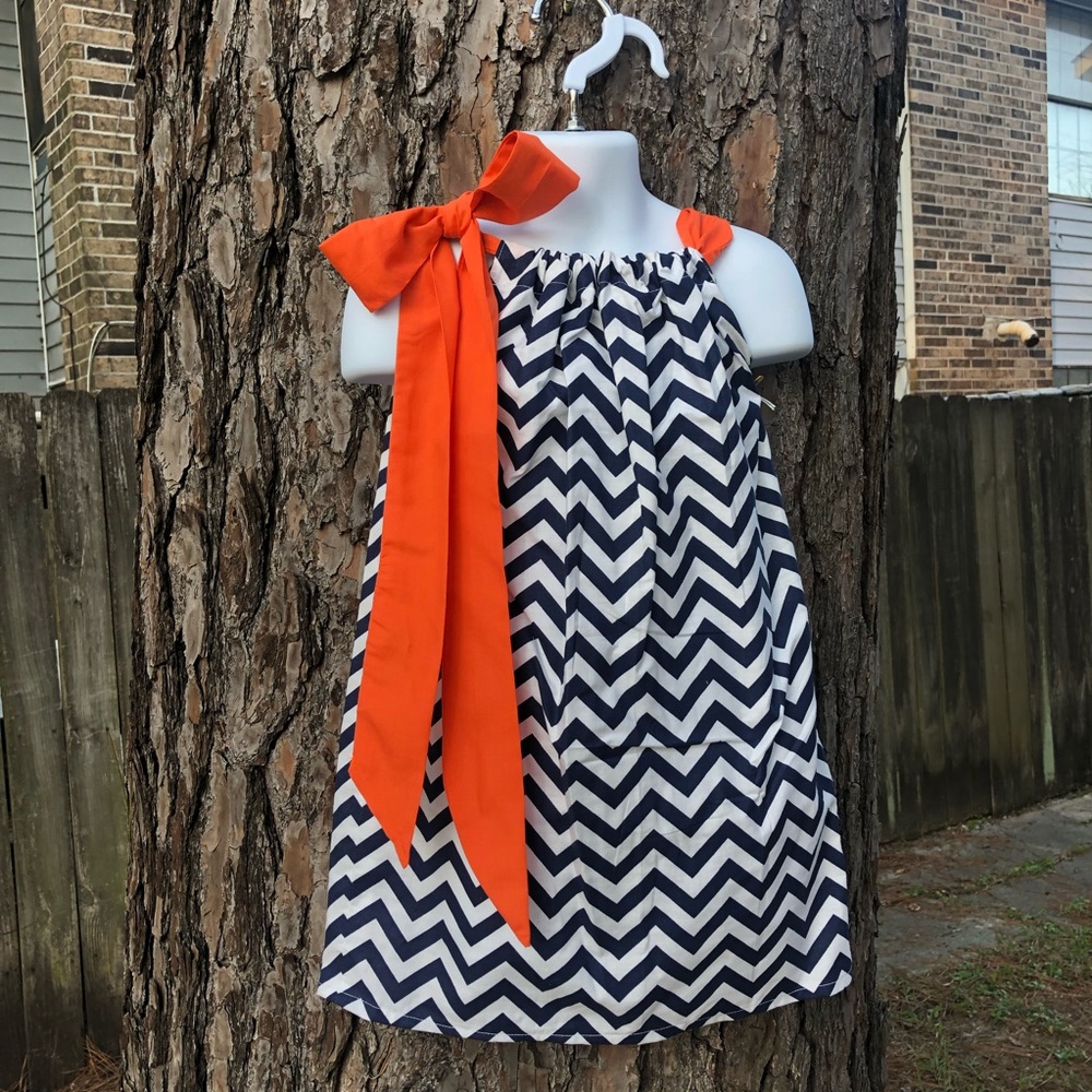 Handmade girl’s dress 👗